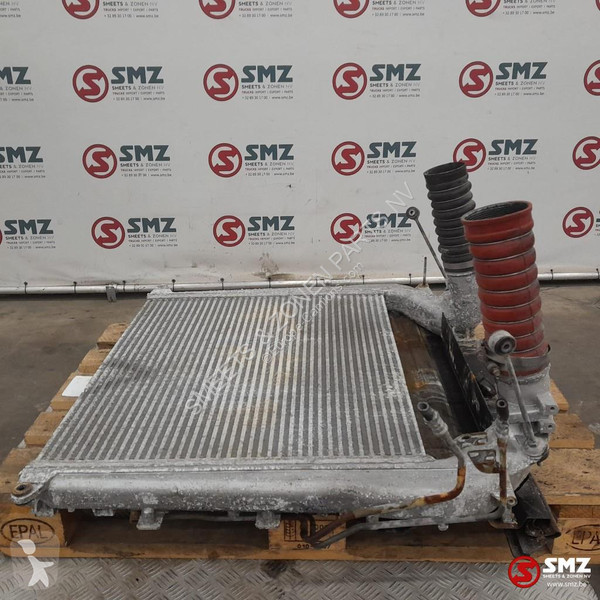 قطع غيار الآليات الثقيلة MAN Occ intercooler MAN