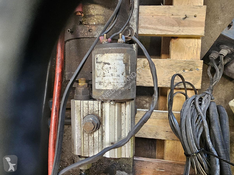 Bedrijfswagen  ELECTRIC HYDRAULIC TIP UNIT - 24...