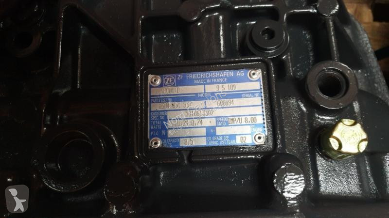 قطع غيار الآليات الثقيلة Renault 9S 109 OD