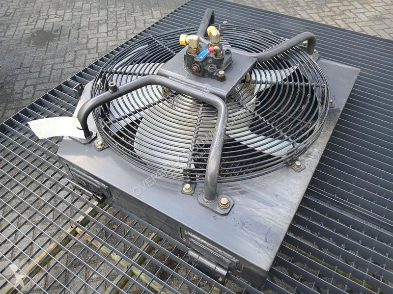 قطع غيار الآليات الثقيلة Hitachi...