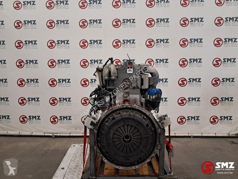 قطع غيار الآليات الثقيلة DAF Occ motor PF183M...