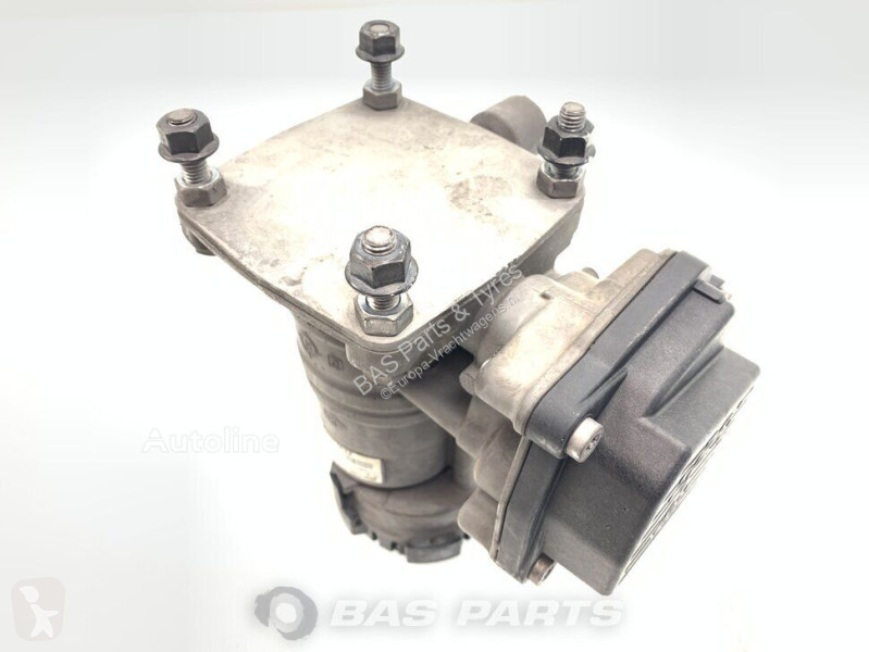 قطع غيار الآليات الثقيلة Renault Modulator...