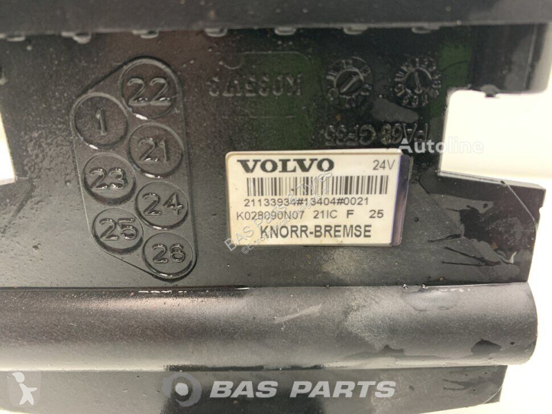قطع غيار الآليات الثقيلة Volvo Control valve