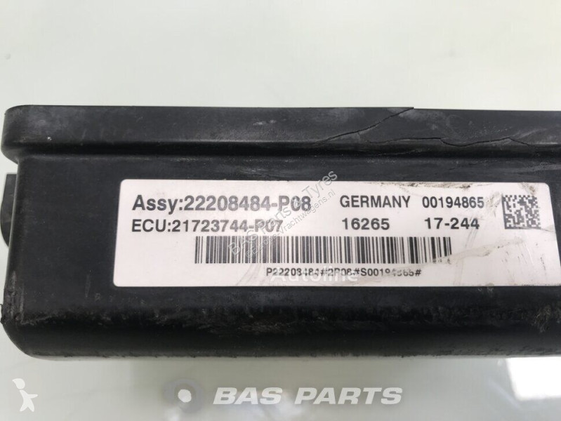 Renault T-Serie Collision warning truck part