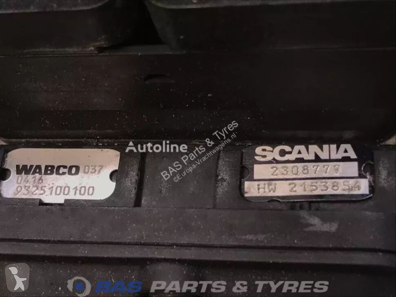 قطع غيار الآليات الثقيلة Scania