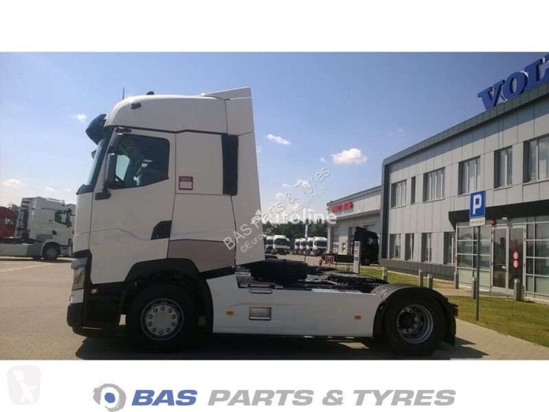 قطع غيار الآليات الثقيلة Renault T-Serie...