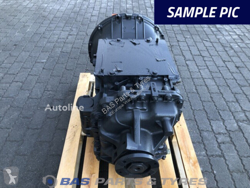 قطع غيار الآليات الثقيلة Renault AT2412C...