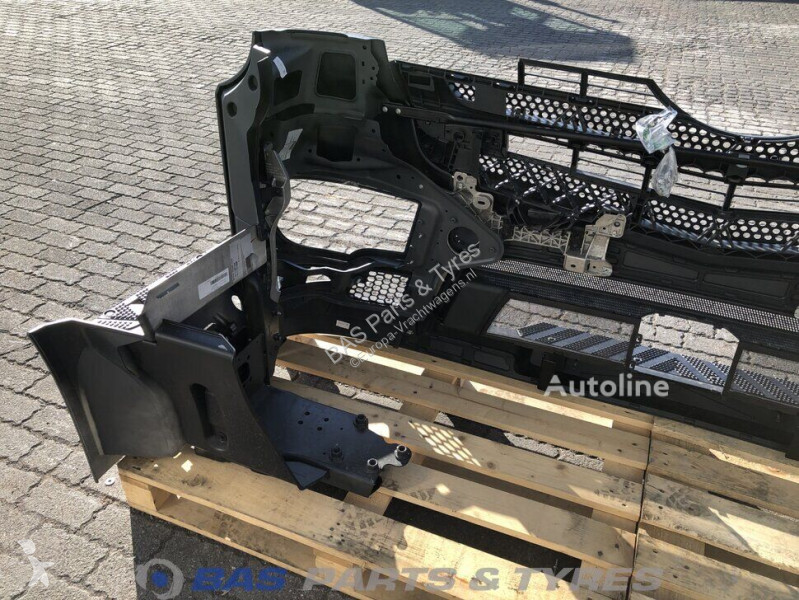 قطع غيار الآليات الثقيلة Mercedes