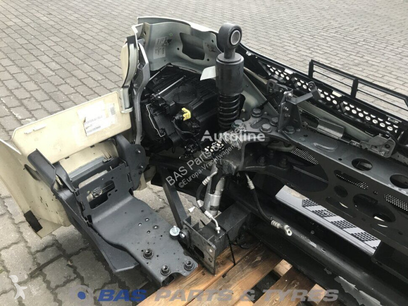 قطع غيار الآليات الثقيلة Mercedes