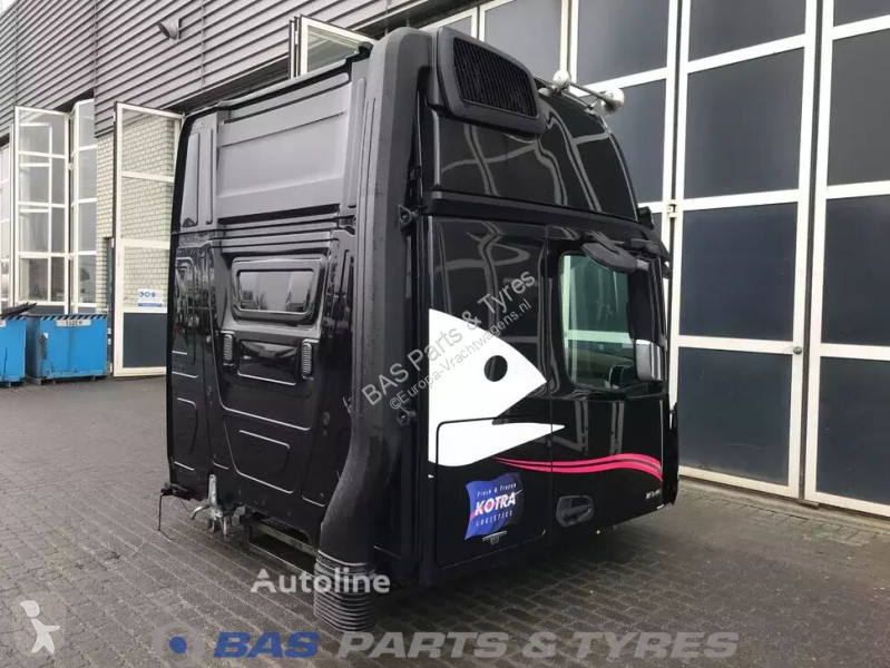 قطع غيار الآليات الثقيلة Mercedes