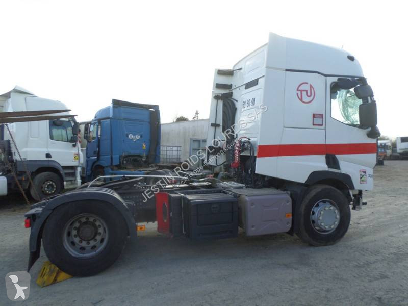 قطع غيار الآليات الثقيلة Renault