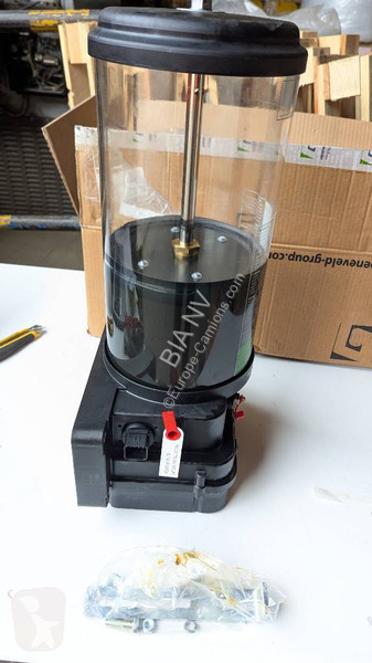 قطع غيار الآليات الثقيلة  GREASEPUMP TWIN 3.1 24V