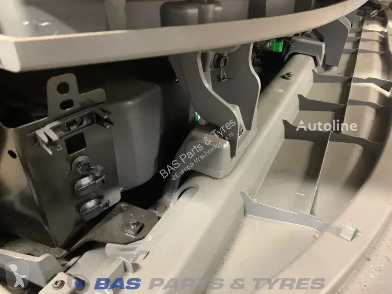 قطع غيار الآليات الثقيلة Renault T-Serie...