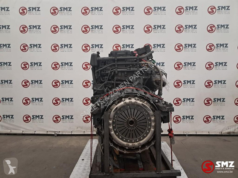 قطع غيار الآليات الثقيلة DAF Occ motor MX13...