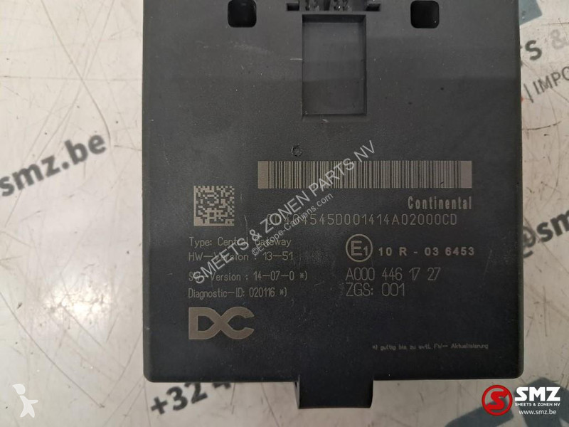 قطع غيار الآليات الثقيلة Mercedes Occ ECU...