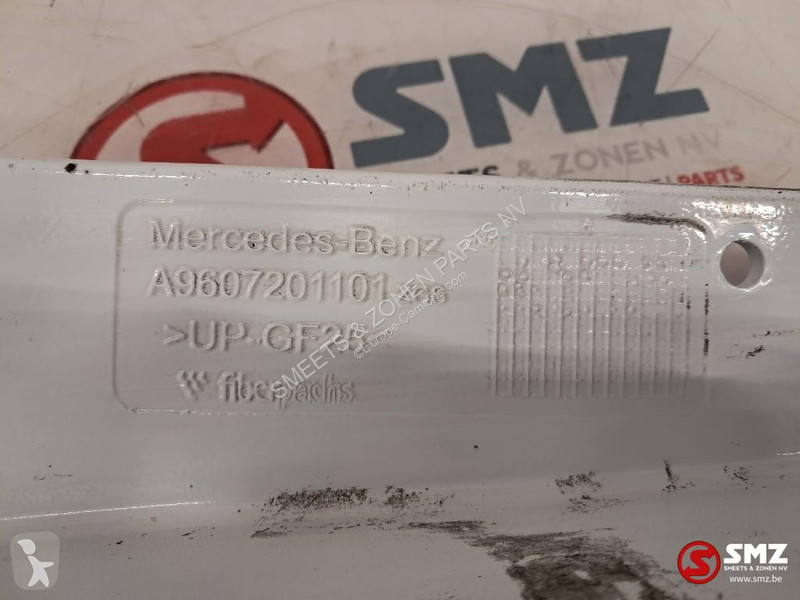 قطع غيار الآليات الثقيلة Mercedes Occ...