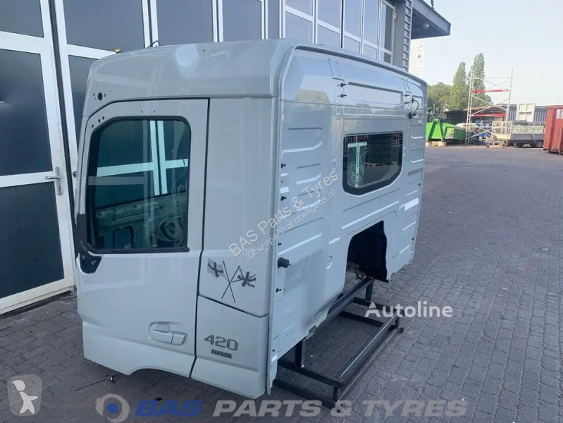 قطع غيار الآليات الثقيلة Volvo