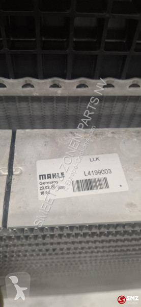 قطع غيار الآليات الثقيلة Mercedes Radiator +...