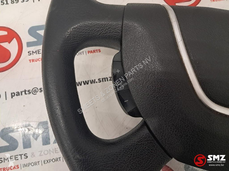 قطع غيار الآليات الثقيلة Renault Occ stuurwiel...