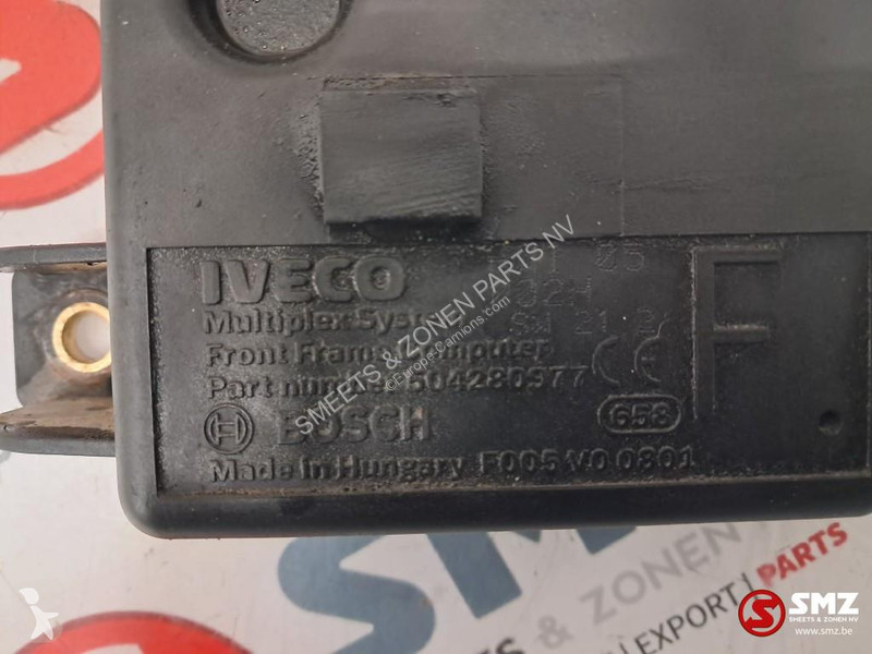 قطع غيار الآليات الثقيلة Iveco Occ ECU Front...