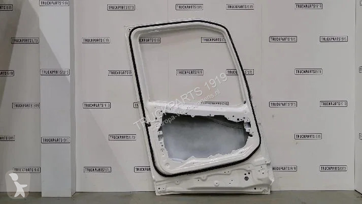 قطع غيار الآليات الثقيلة Volvo Body & Chassis...