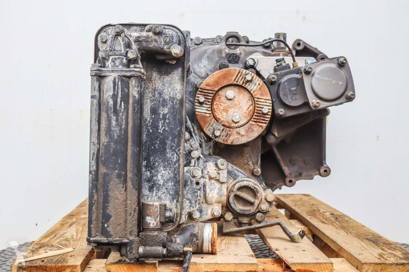 قطع غيار الآليات الثقيلة ZF 12AS2131DD+INT3