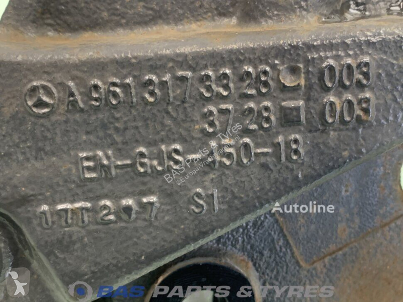 قطع غيار الآليات الثقيلة Mercedes Chassis...