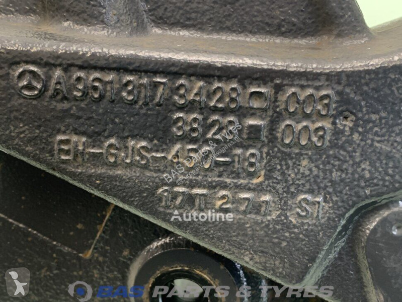 قطع غيار الآليات الثقيلة Mercedes Chassis...