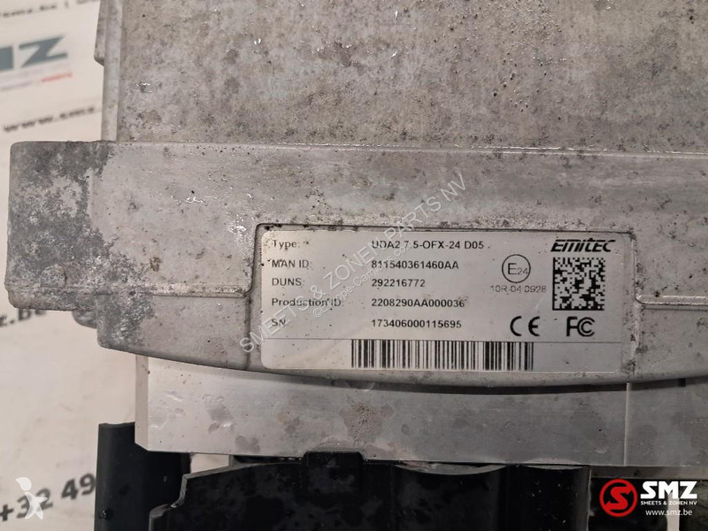 قطع غيار الآليات الثقيلة MAN Occ AdBluepomp MAN
