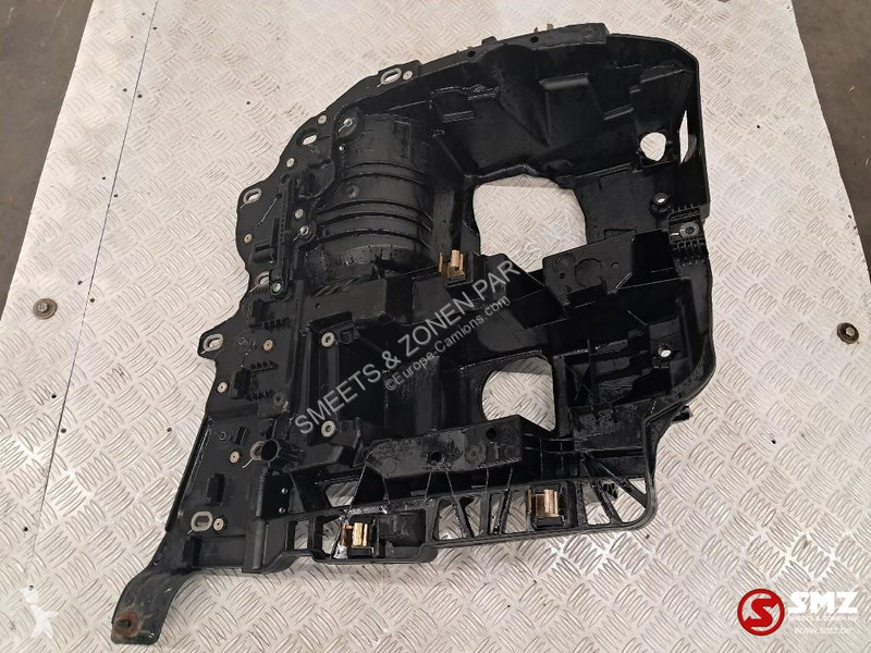 قطع غيار الآليات الثقيلة MAN Occ...