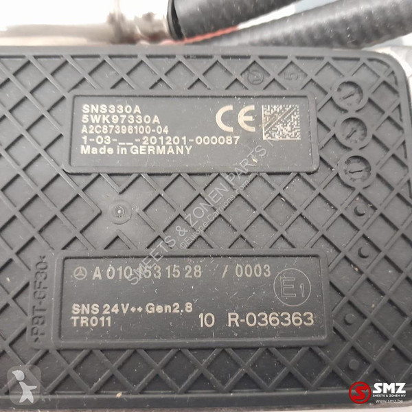 قطع غيار الآليات الثقيلة Mercedes Nox sensor...