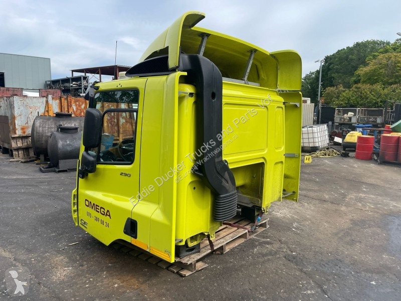 قطع غيار الآليات الثقيلة DAF DAY CAB COMPLETE