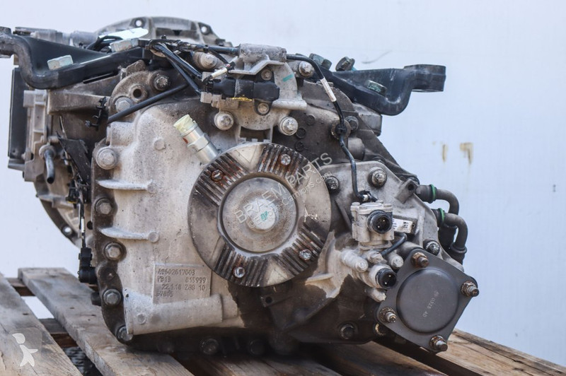قطع غيار الآليات الثقيلة Mercedes G281-12KL...