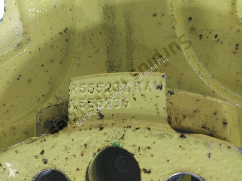قطع غيار الآليات الثقيلة John Deere 8345R