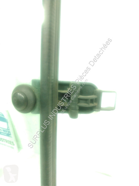 قطع غيار الآليات الثقيلة Deutz-Fahr AGROTRON...