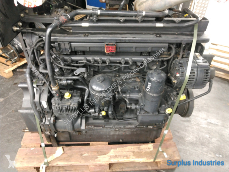 قطع غيار الآليات الثقيلة Deutz-Fahr AGROTRON...