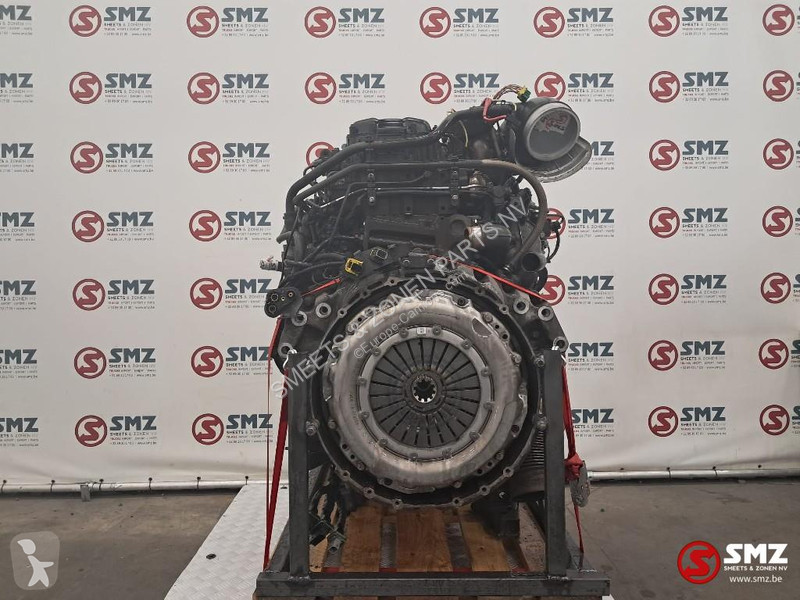 قطع غيار الآليات الثقيلة DAF Occ motor MX13...