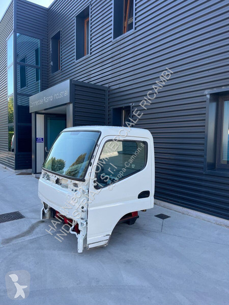 قطع غيار الآليات الثقيلة Mitsubishi CANTER S...