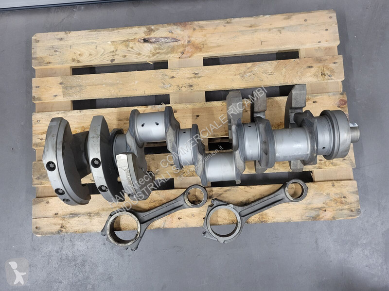قطع غيار الآليات الثقيلة Scania