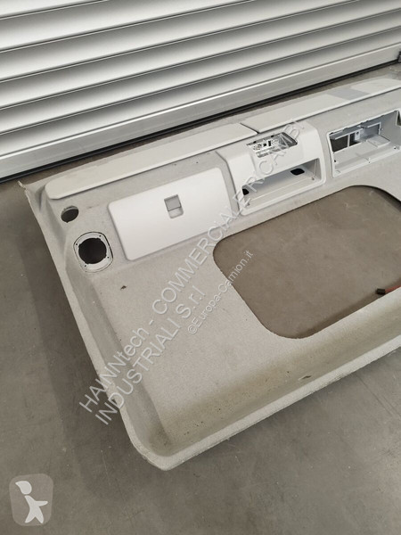 قطع غيار الآليات الثقيلة Iveco
