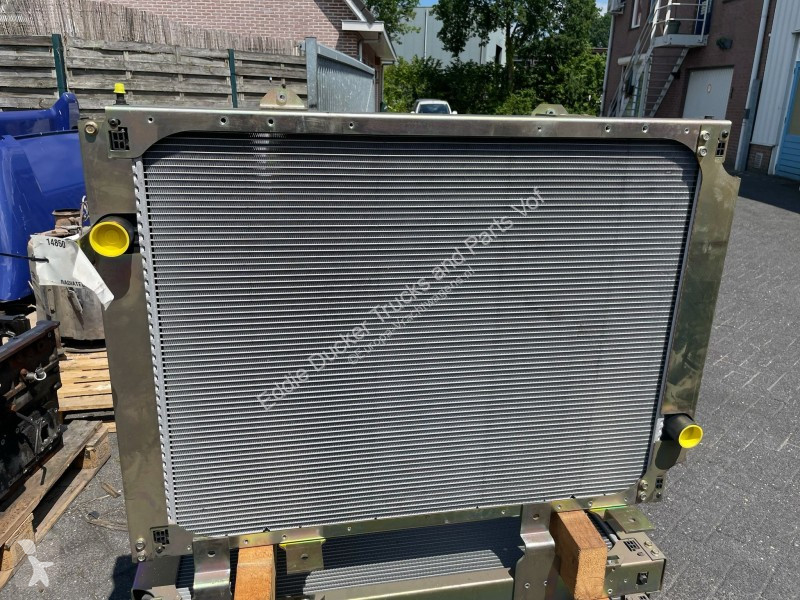 Teherautó-alkatrészek DAF 1452599 RADIATEUR...