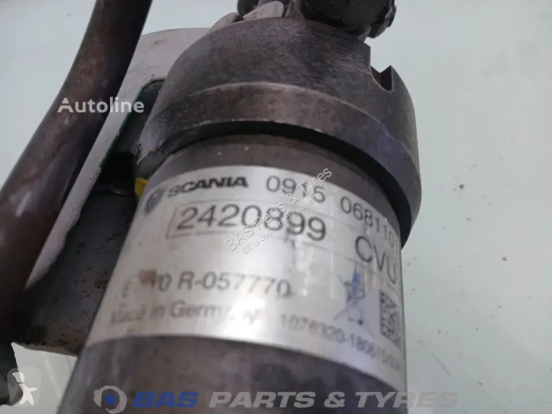 قطع غيار الآليات الثقيلة Scania Steering cylinder