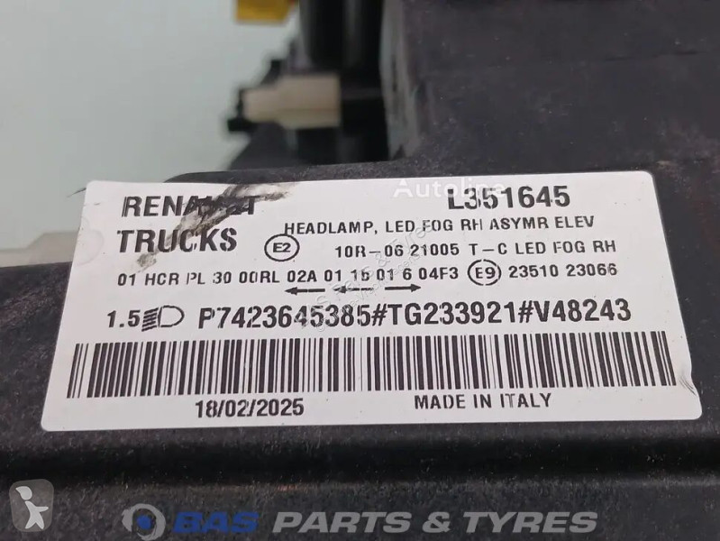 قطع غيار الآليات الثقيلة Renault T-Serie...