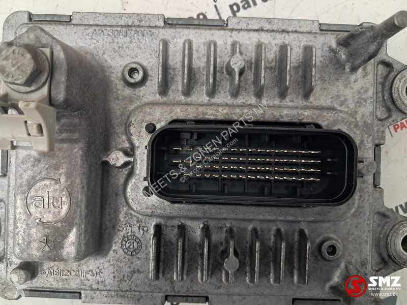قطع غيار الآليات الثقيلة Renault Occ ECU AdBlue...