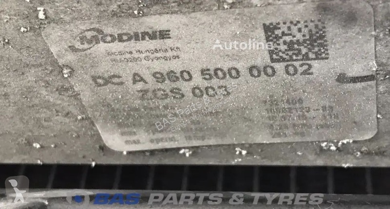 قطع غيار الآليات الثقيلة Mercedes