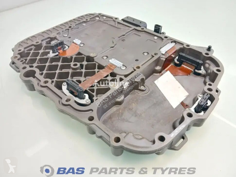 DAF ECU 12TX2210 TD TraXon truck part