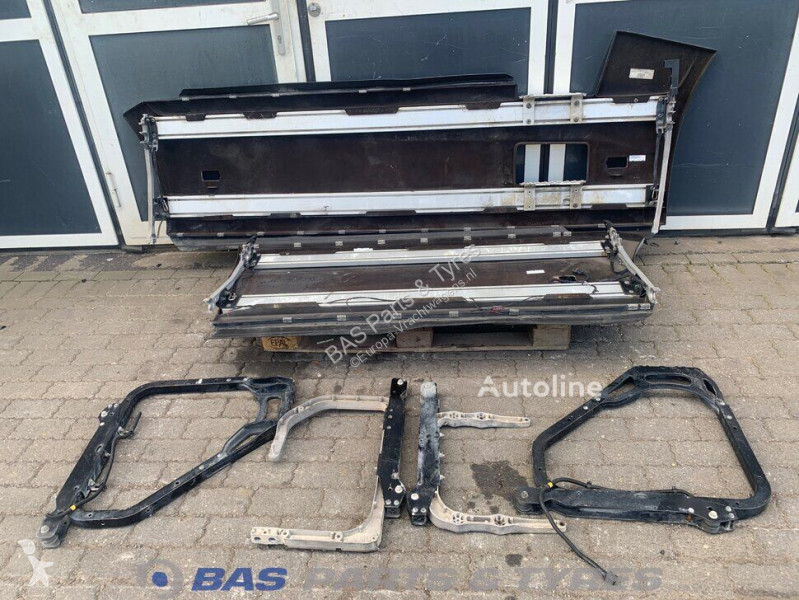 قطع غيار الآليات الثقيلة Renault T-Serie...