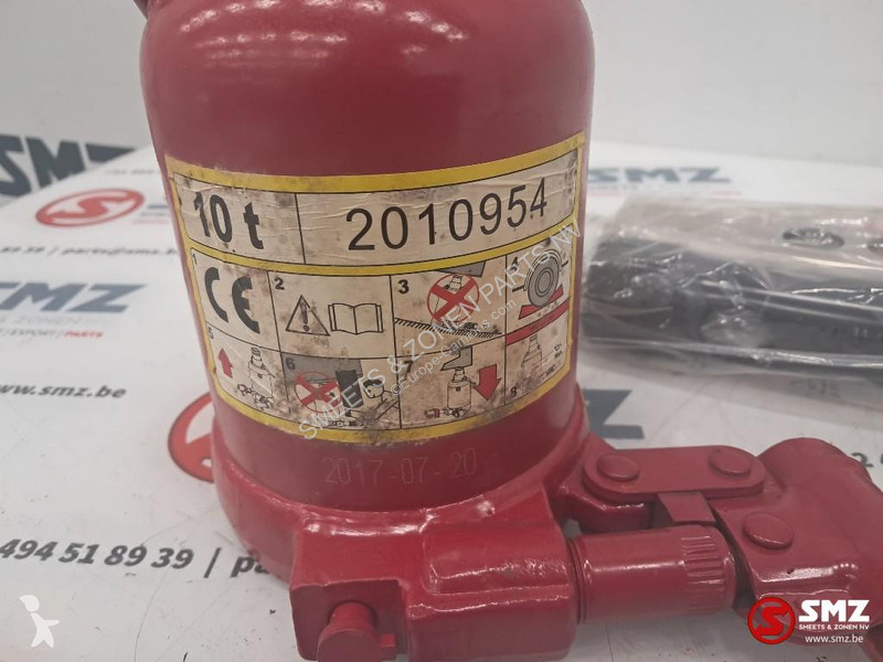 Piese camioane Scania Occ krik 10T cania