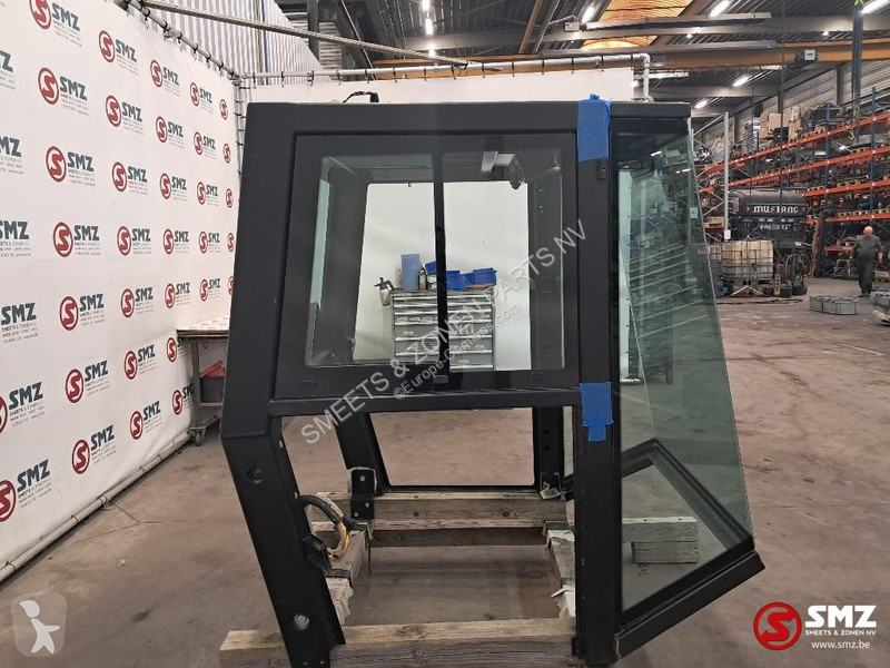 Repuestos para camiones JCB Cabine VM117/137 JCB