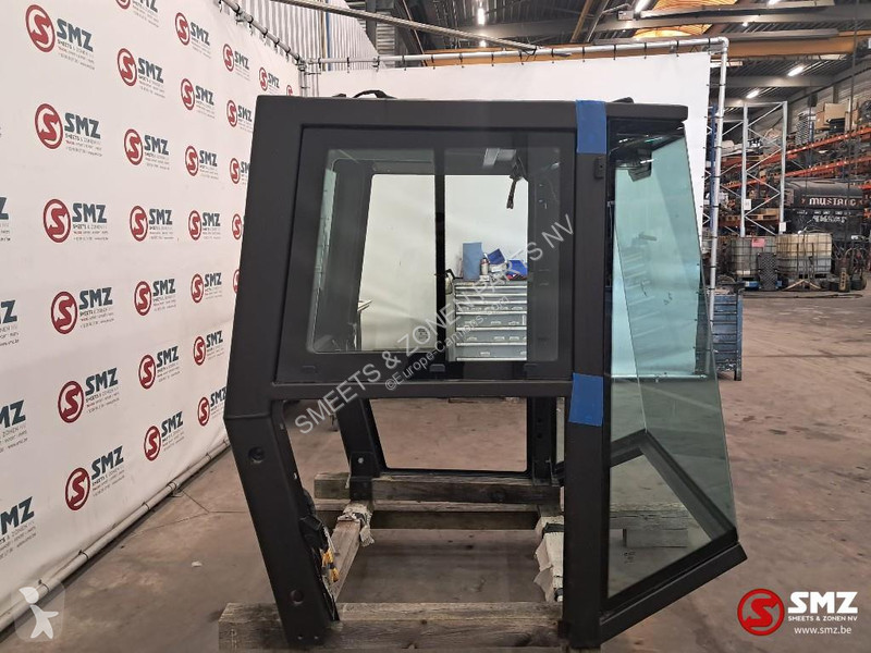 Repuestos para camiones JCB Cabine VM117/137 JCB